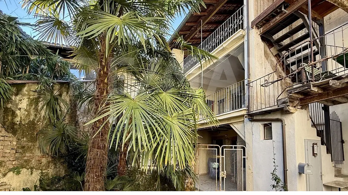 Single house for sale - 6864 Arzo