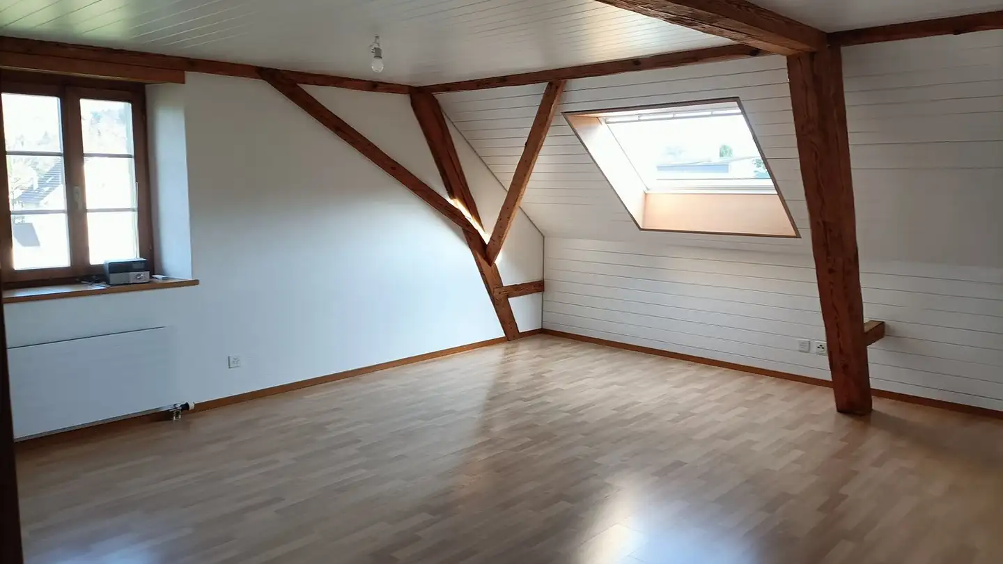 Dachgeschosswohnung mieten - Brühlstrasse 3, 5727 Oberkulm - Foto 2