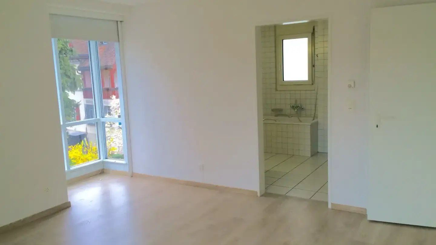 Apartment for rent - Zürcherstrasse 8, 8853 Lachen SZ - Photo 4