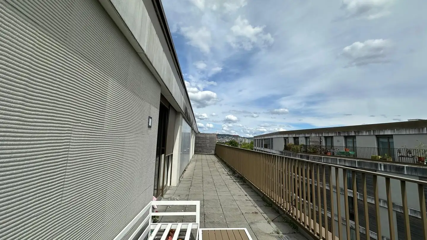 Appartement à louer - 8047 Zürich - Photo 2