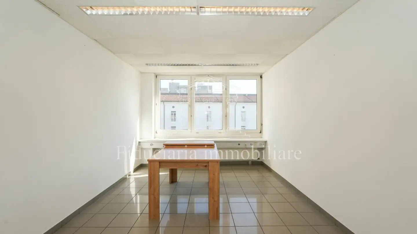 Spazio ufficio in affitto - Via Castelrotto 15, 6600 Locarno - Photo 2