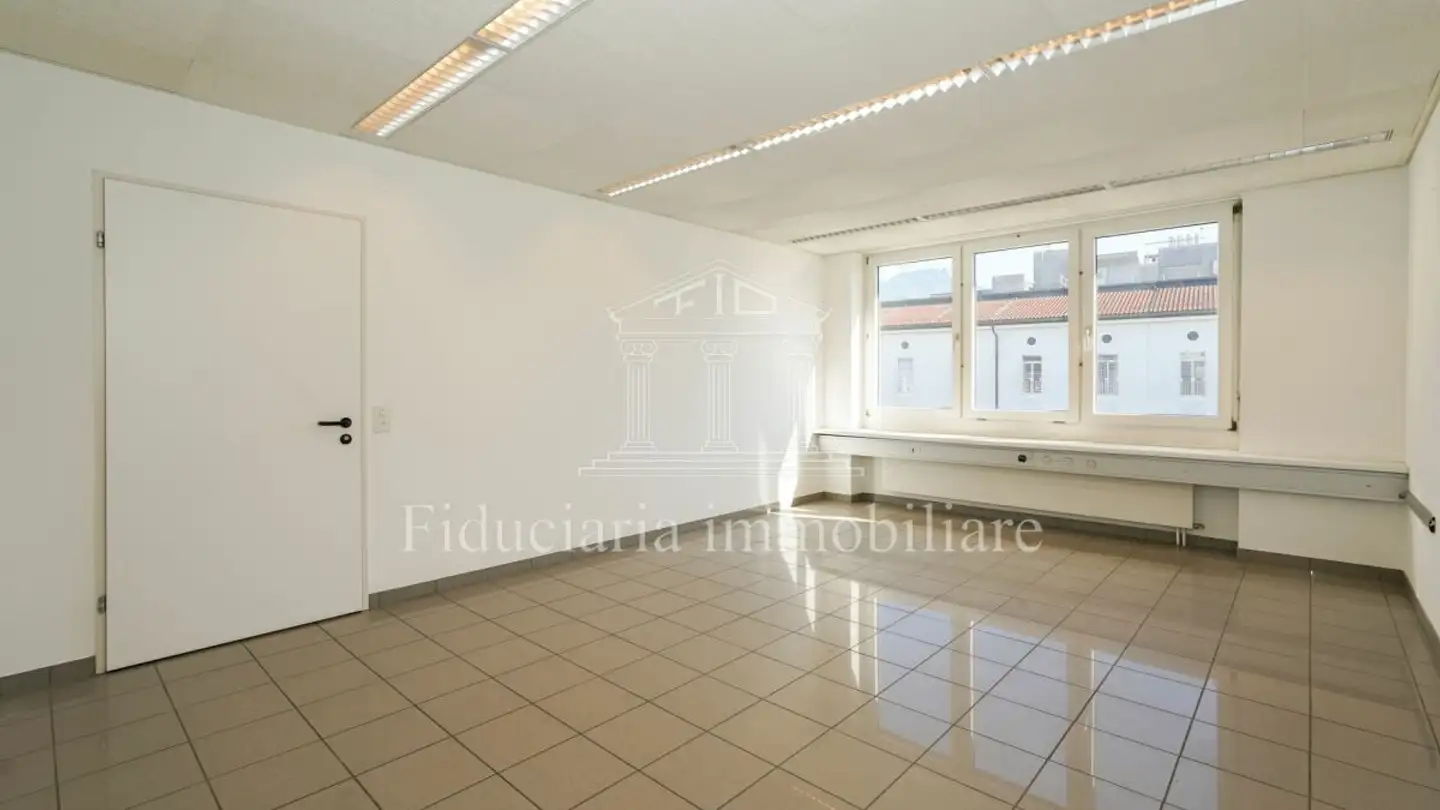 Spazio ufficio in affitto - Via Castelrotto 15, 6600 Locarno - Photo 3
