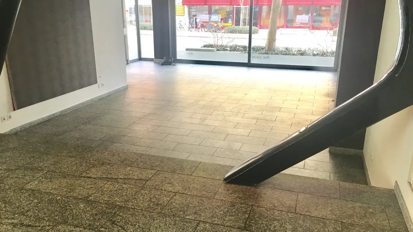 Negozio in affitto - Rue Du Marché-Neuf / Neumarktstrasse 30, 2502 Biel/Bienne - Foto 2