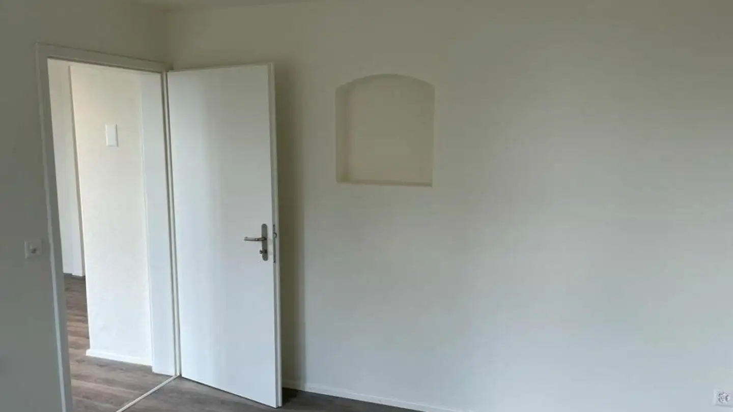 Appartamento in affitto - Hauptstrasse 62, 2554 Meinisberg - Photo 4