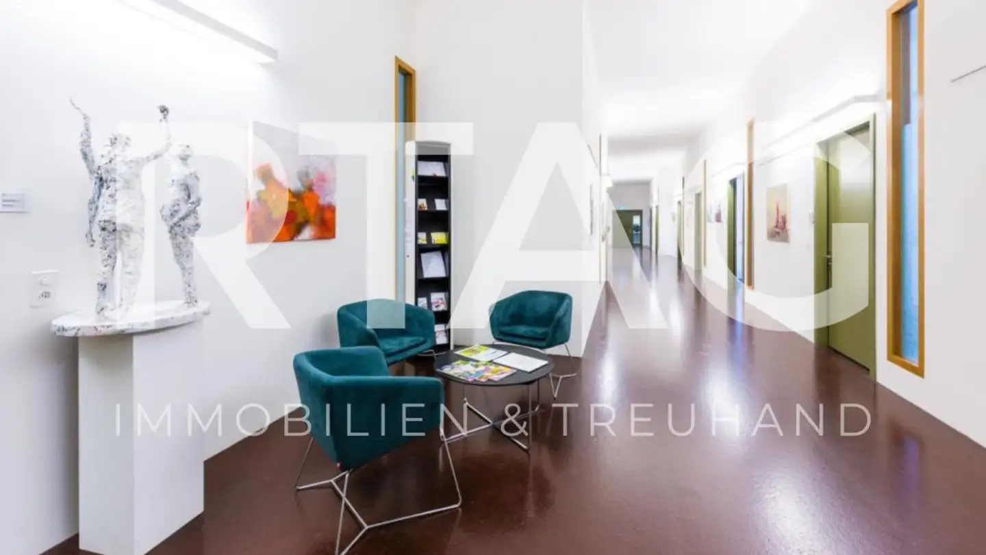 Spazio ufficio in affitto - Hauptstrasse 27, 9477 Trübbach