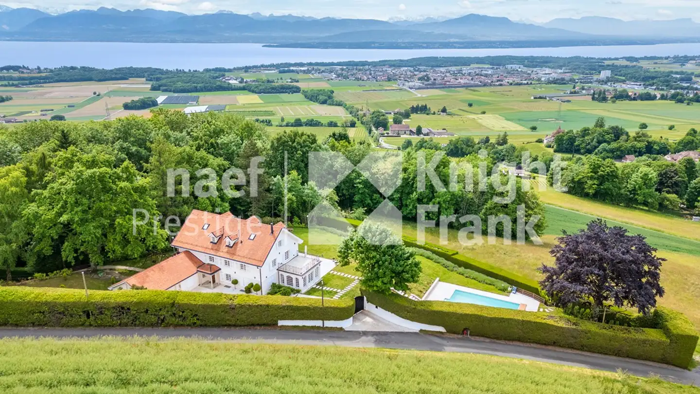 Villa in vendita - 1268 Begnins