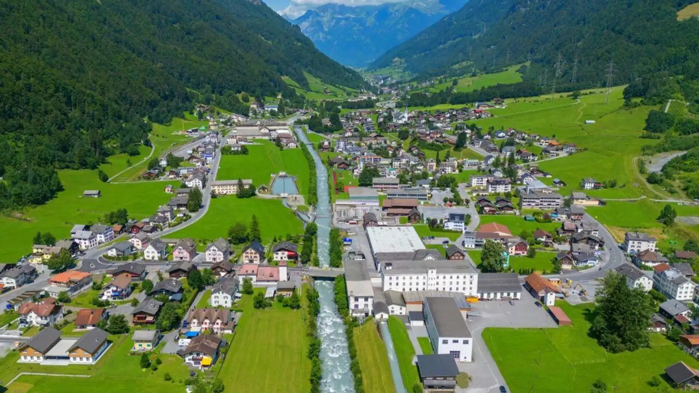 Bauland kaufen - Schulhausstrasse, 8783 Linthal - Foto 4