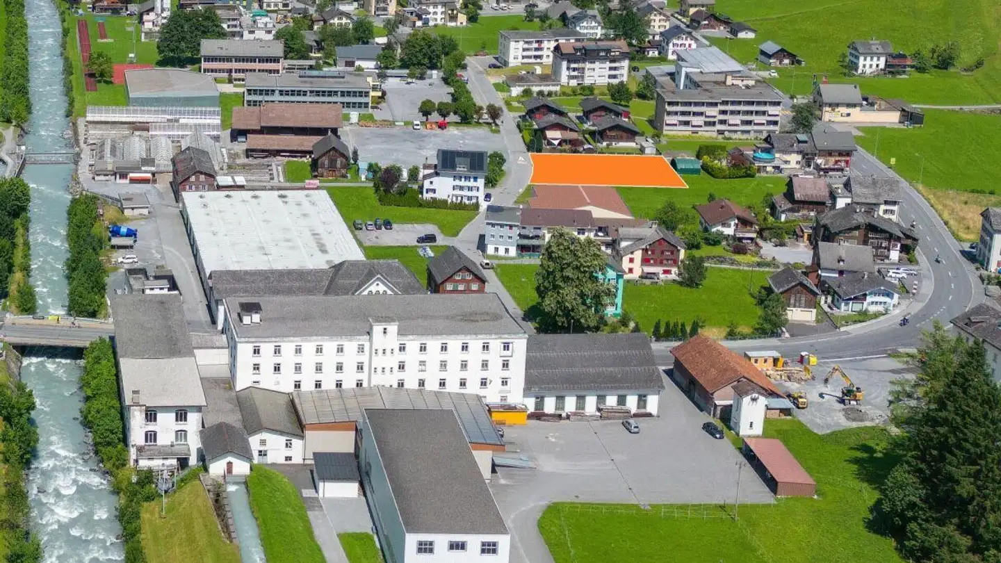 Bauland kaufen - Schulhausstrasse, 8783 Linthal