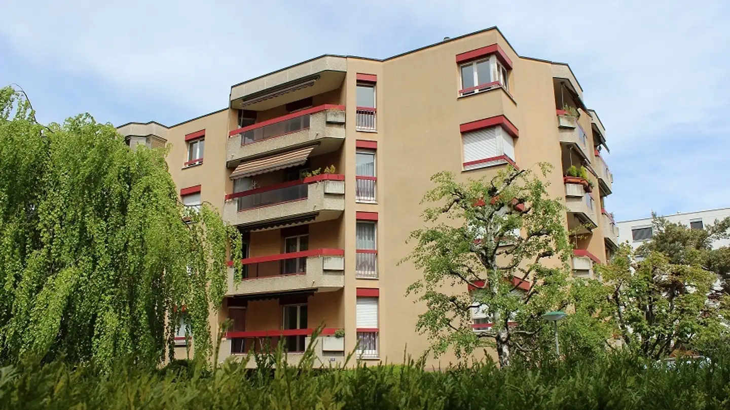 Single garage for rent - Route De La Plaine 38, 1022 Chavannes-près-Renens