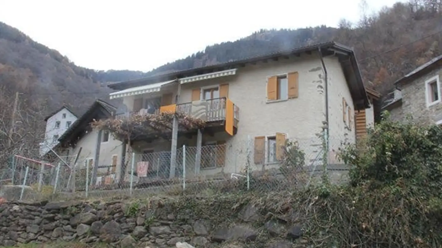 Casa singola in affitto - 6723 Prugiasco