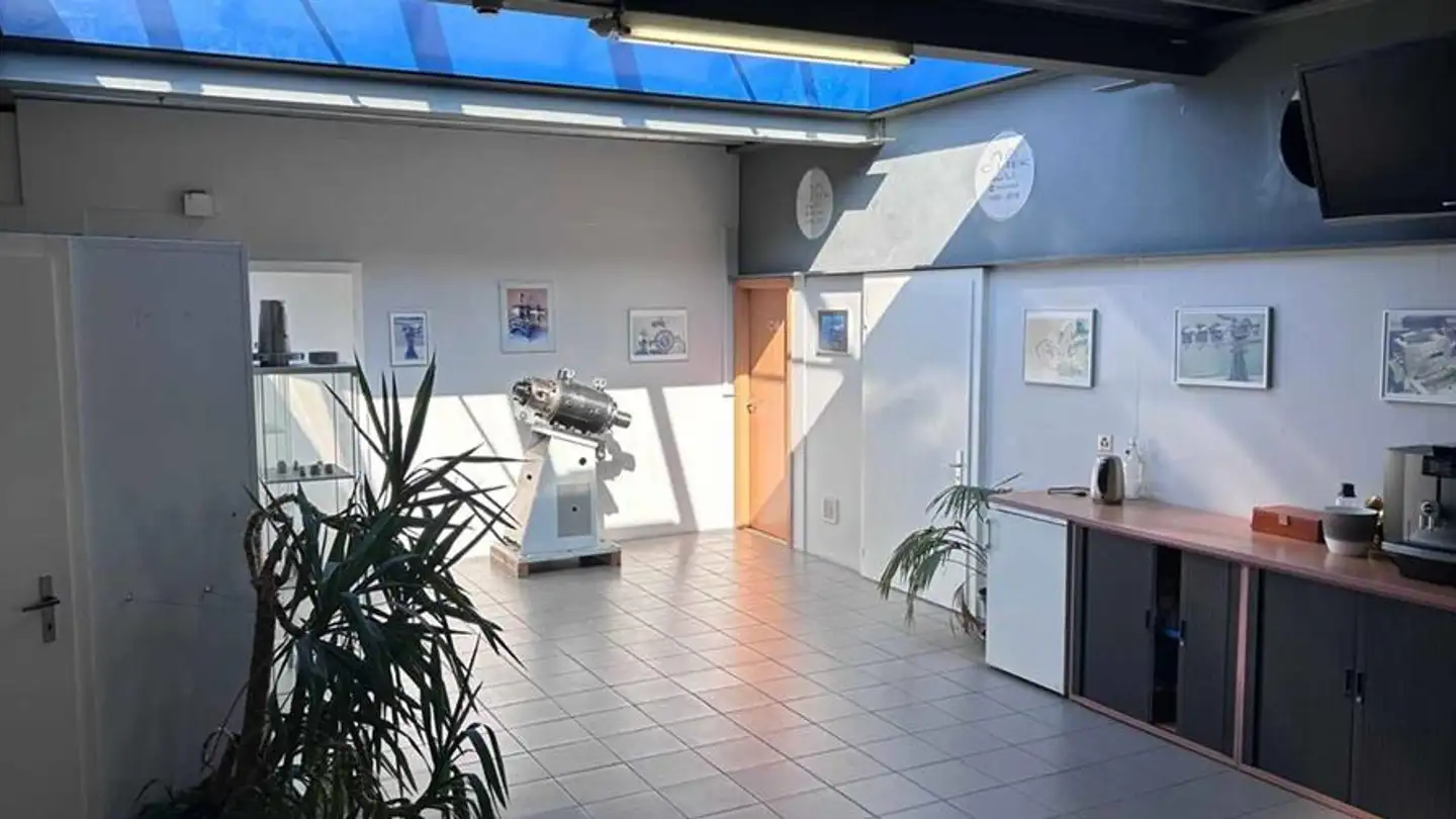 Immeuble mixte à louer - Rue Des Uttins 30, 1400 Yverdon-les-Bains