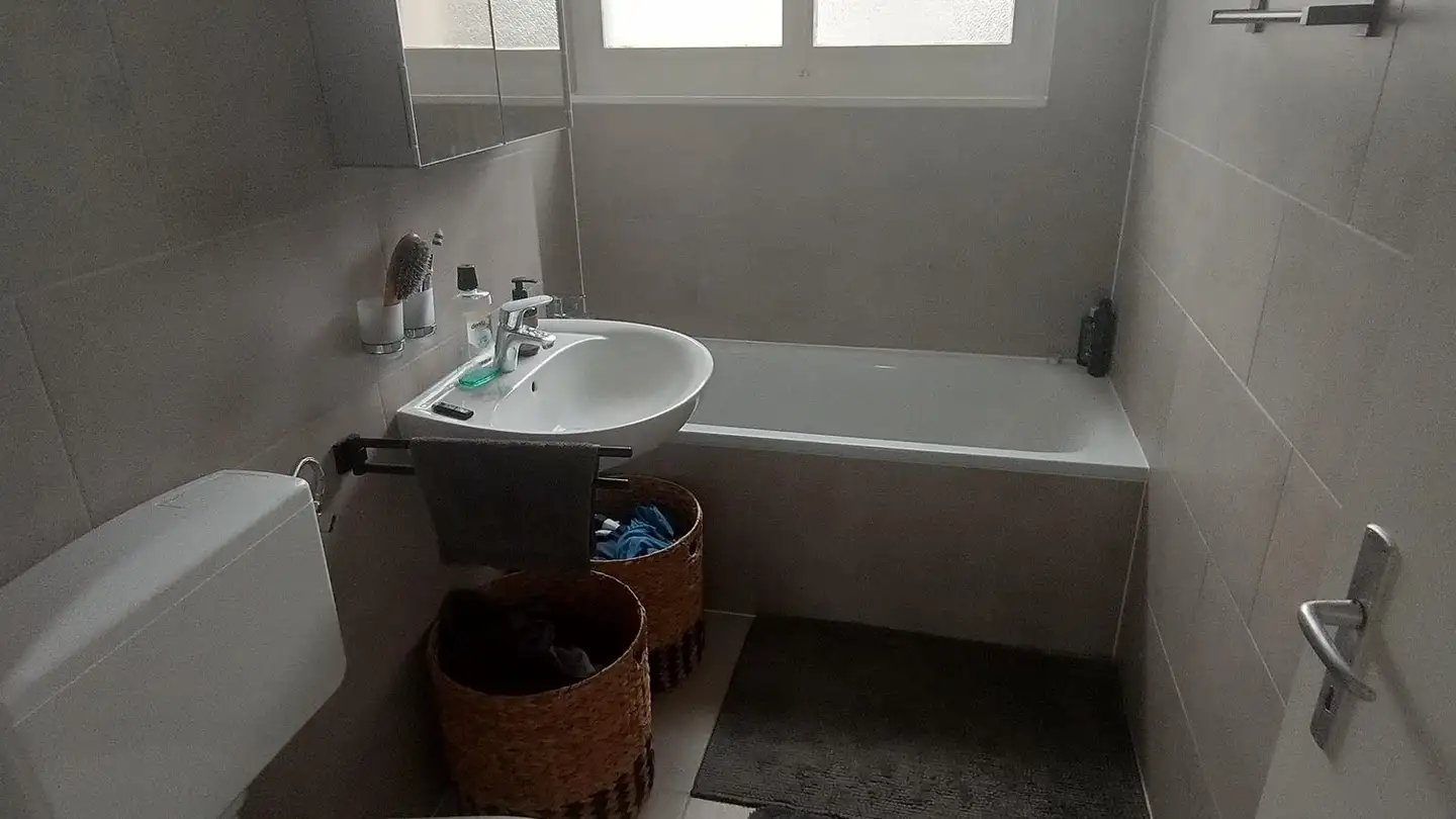 Appartement à louer - Schulhausstrasse 1, 8783 Linthal - Photo 3