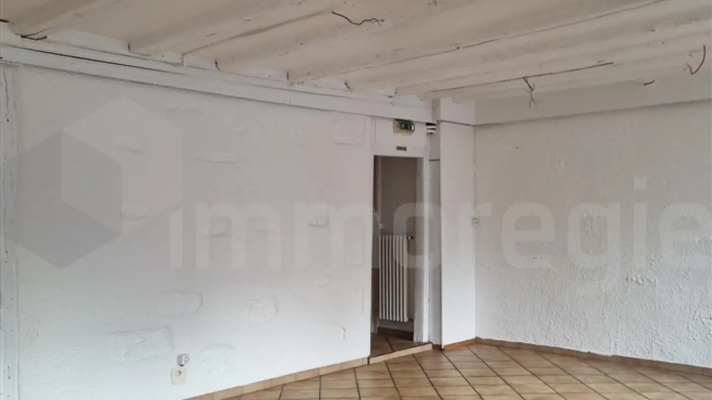 Café à louer - Rue Du Marais 16, 2400 Le Locle - Photo 3