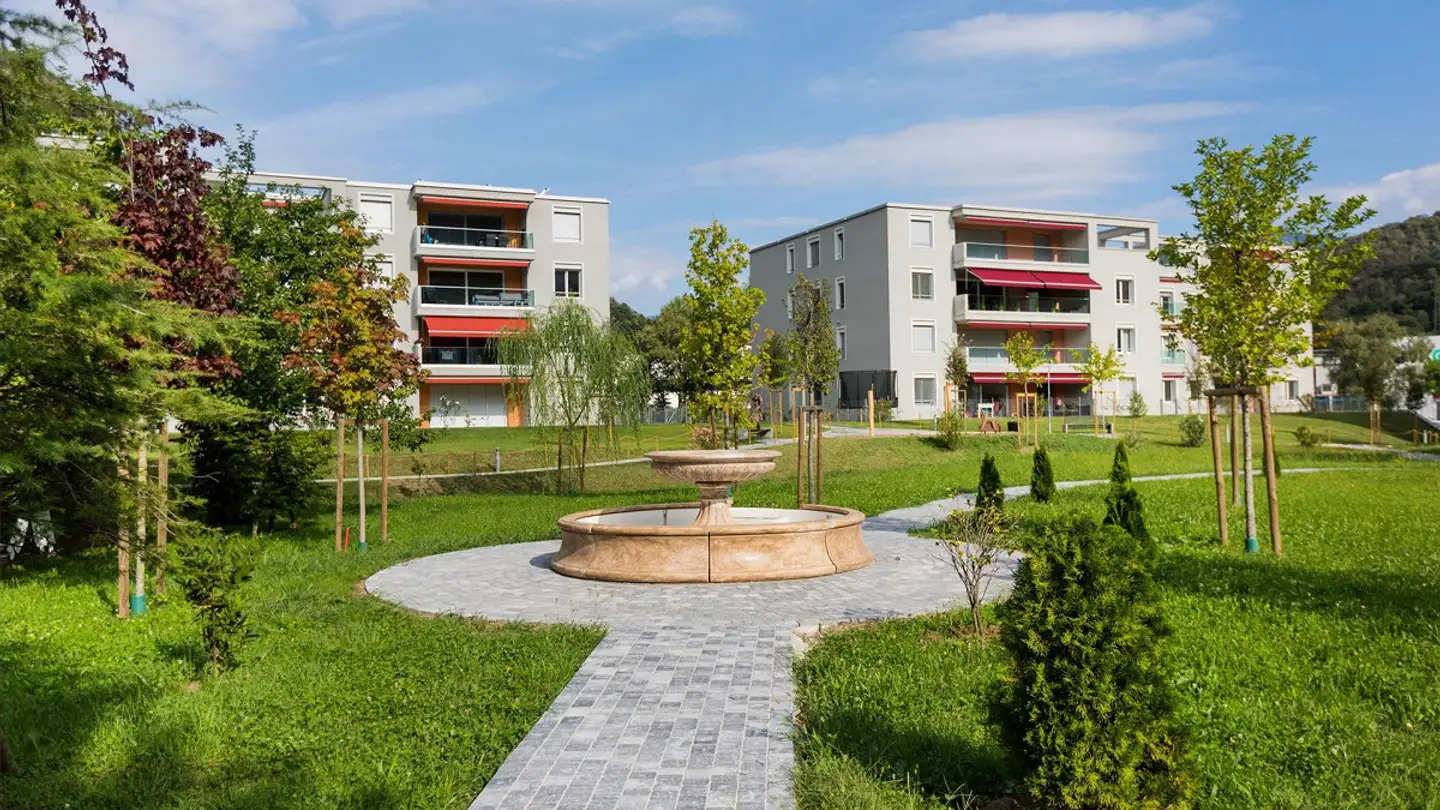 Appartement à louer - Via Lischedo 3, 6802 Rivera