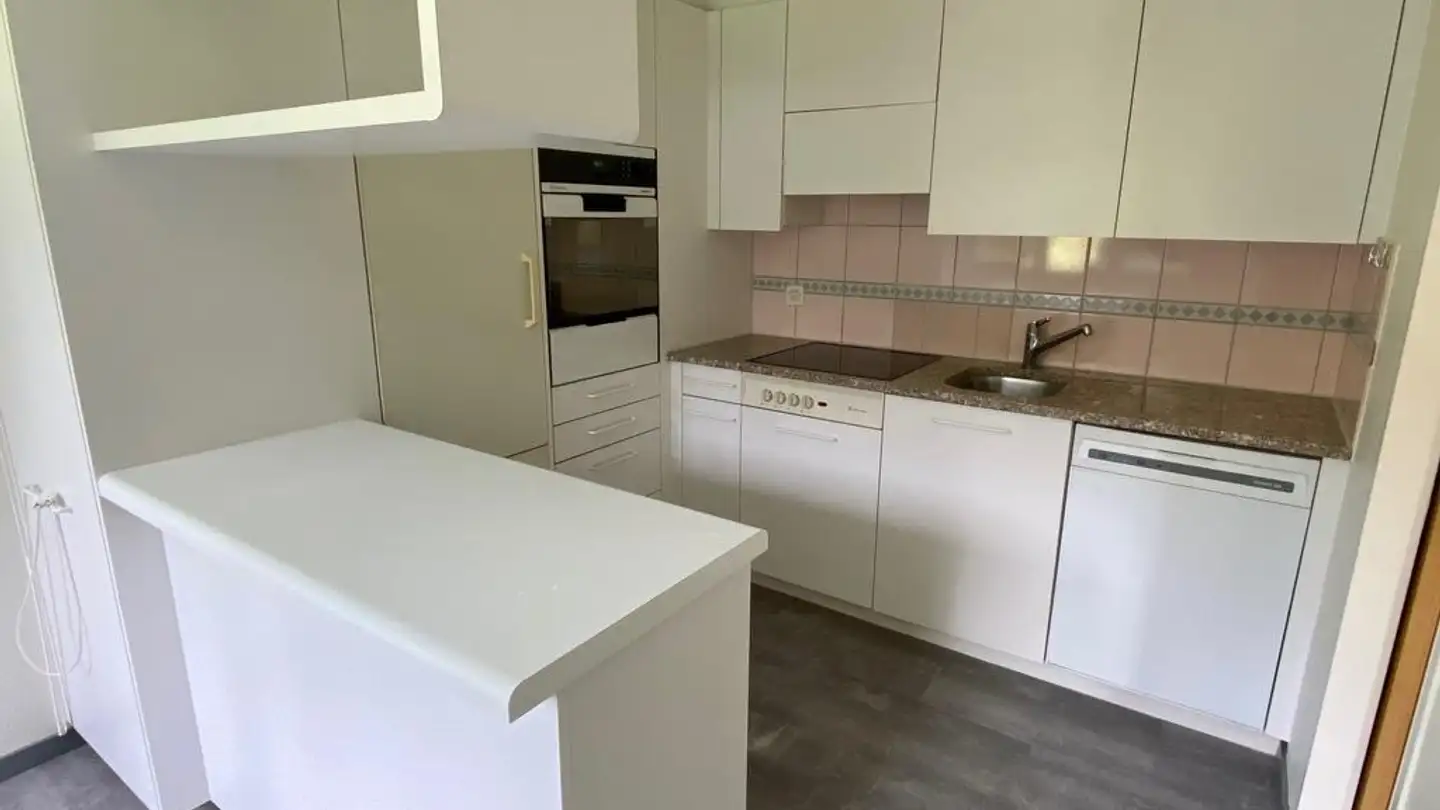 Apartment for rent - Ebenrainweg 7, 4450 Sissach - Photo 2