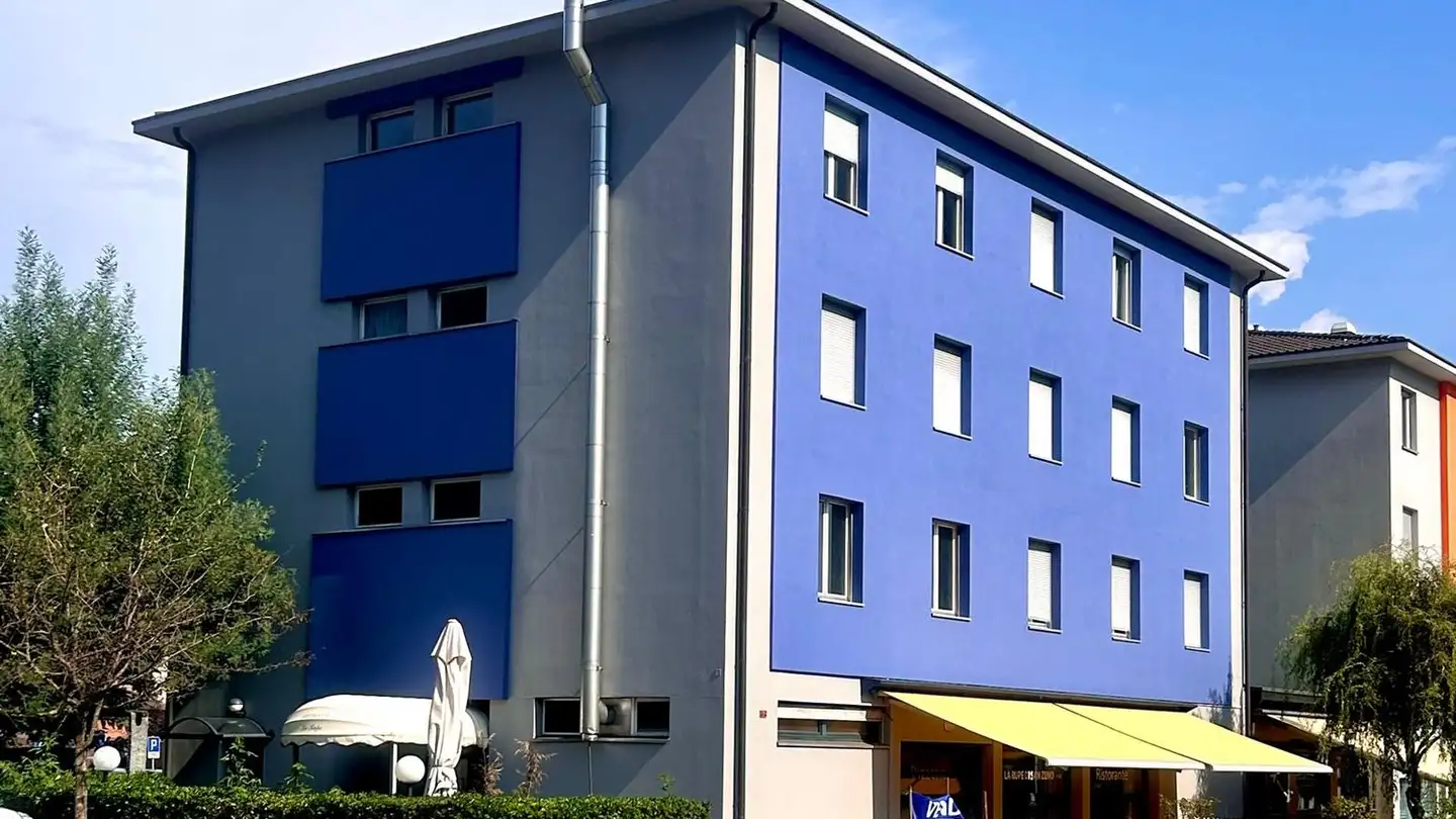Geschäft kaufen - Via Cantonale 17, 6814 Lamone