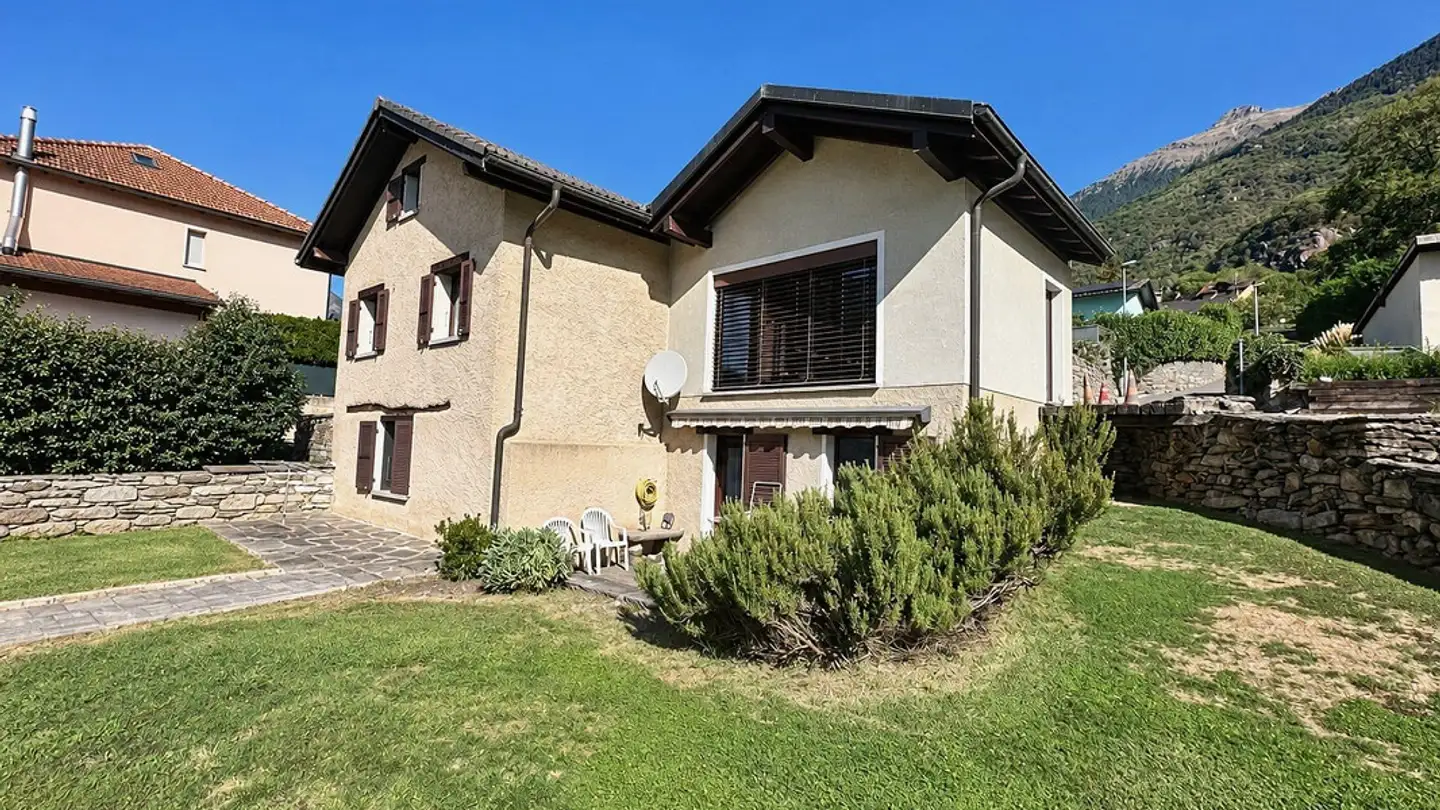 Maison individuelle à vendre - 6702 Claro