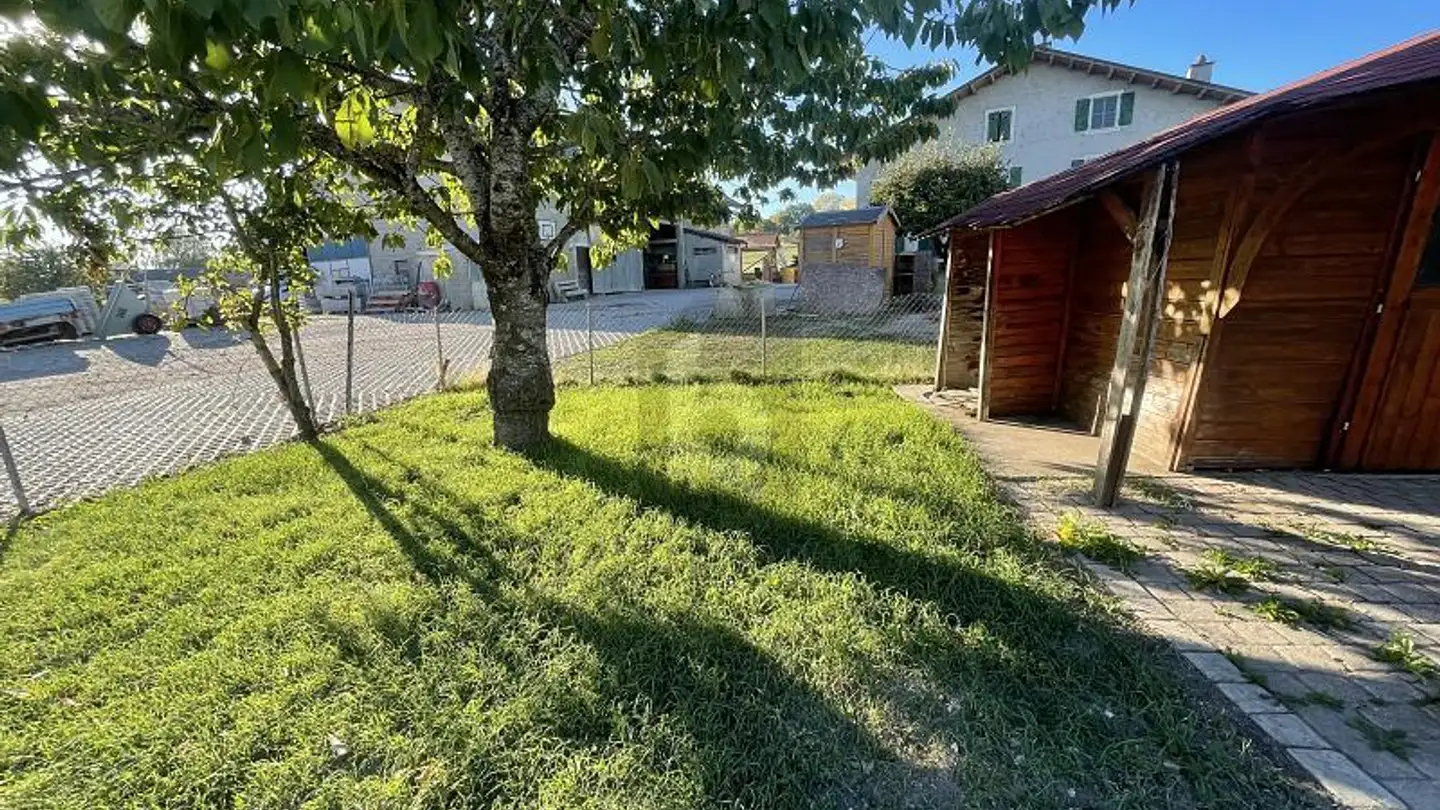 Duplex à louer - 1169 Yens