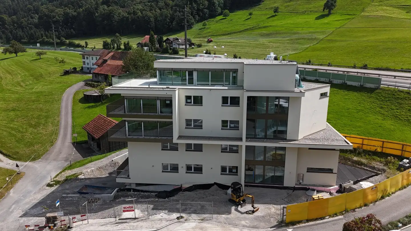 Grande magazzino in affitto - Summelenweg, 8808 Pfäffikon SZ - Photo 2