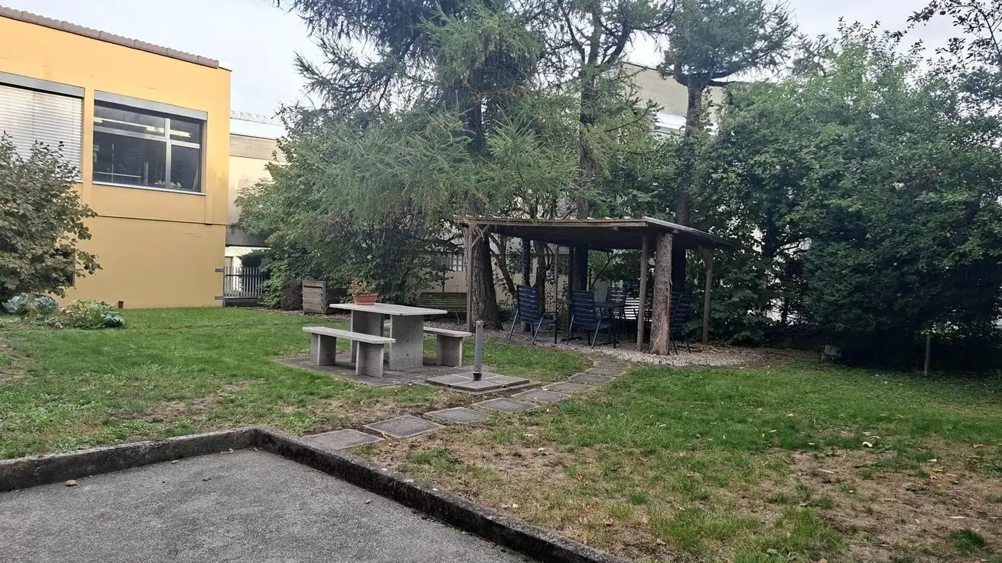 Appartement à louer - Rue Du 23-Juin 14, 2822 Courroux - Photo 2