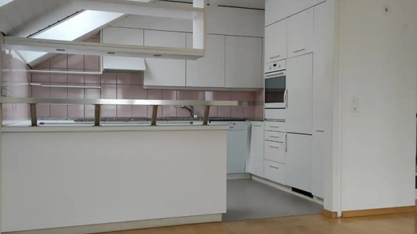 Attic flat for rent - Ebenrainweg 7, 4450 Sissach - Photo 4
