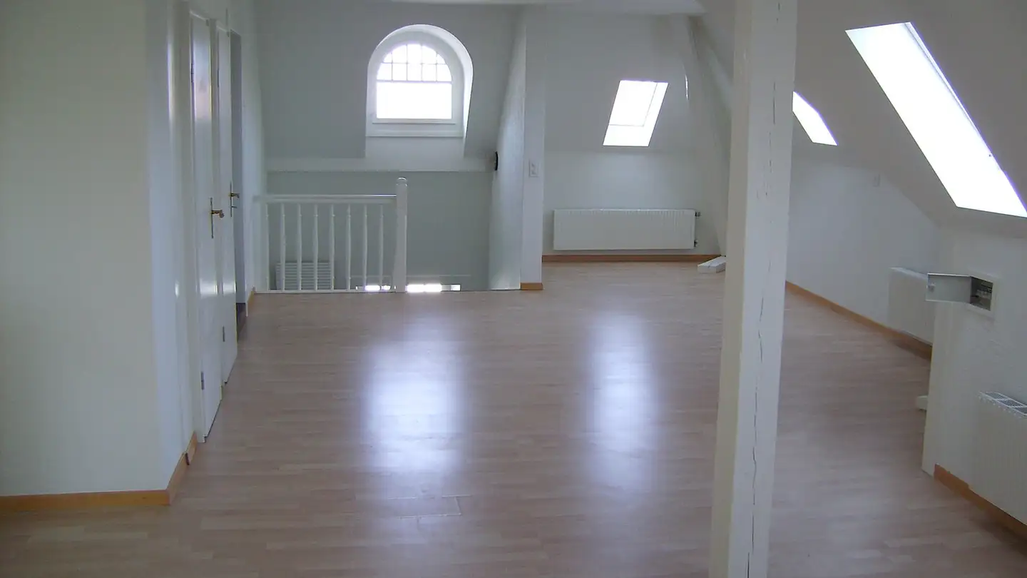 Dachgeschosswohnung mieten - Länggassstrasse 23, 3012 Bern - Foto 3