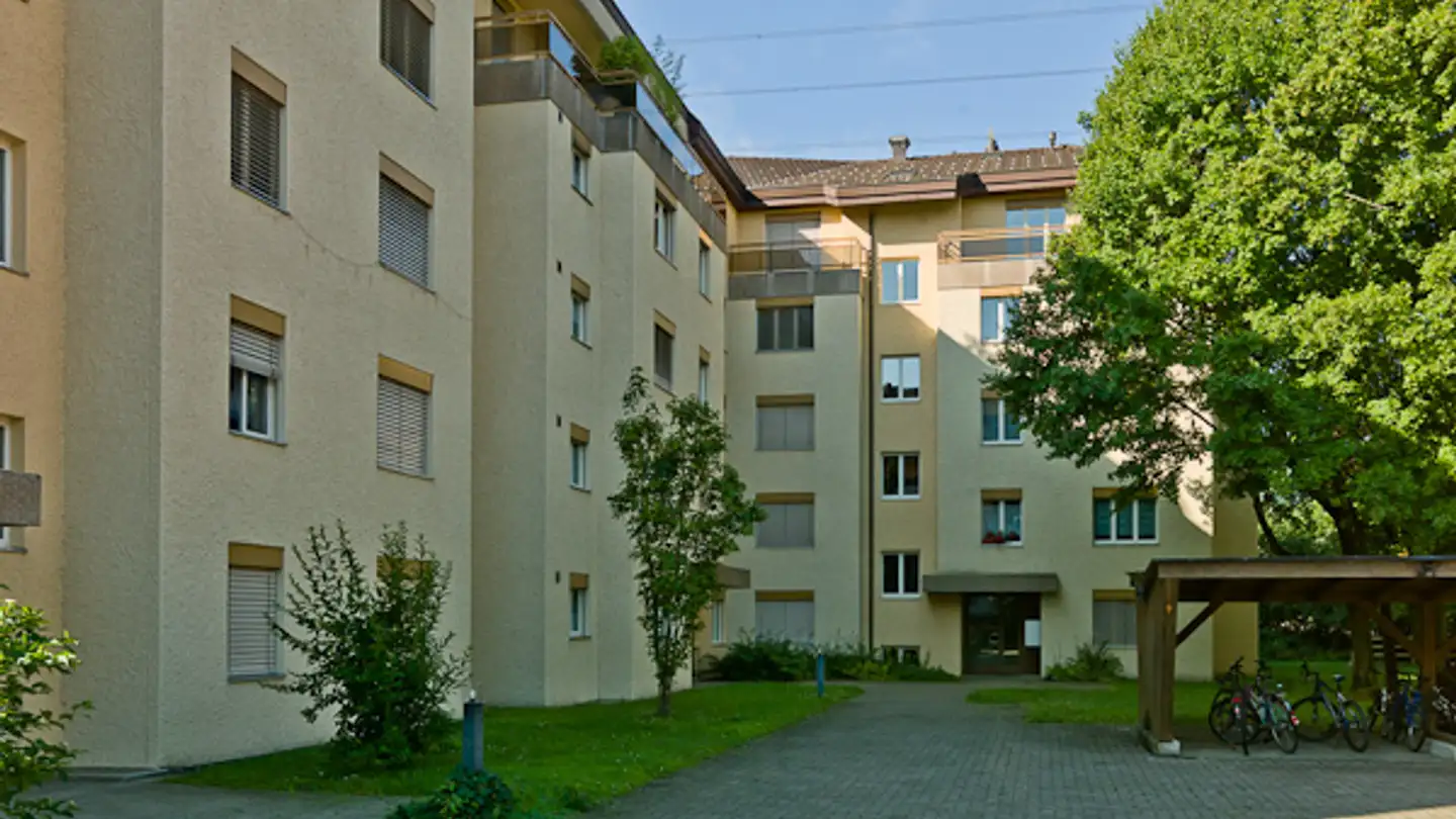 Single garage for rent - Zipartenstrasse 41, 8600 Dübendorf