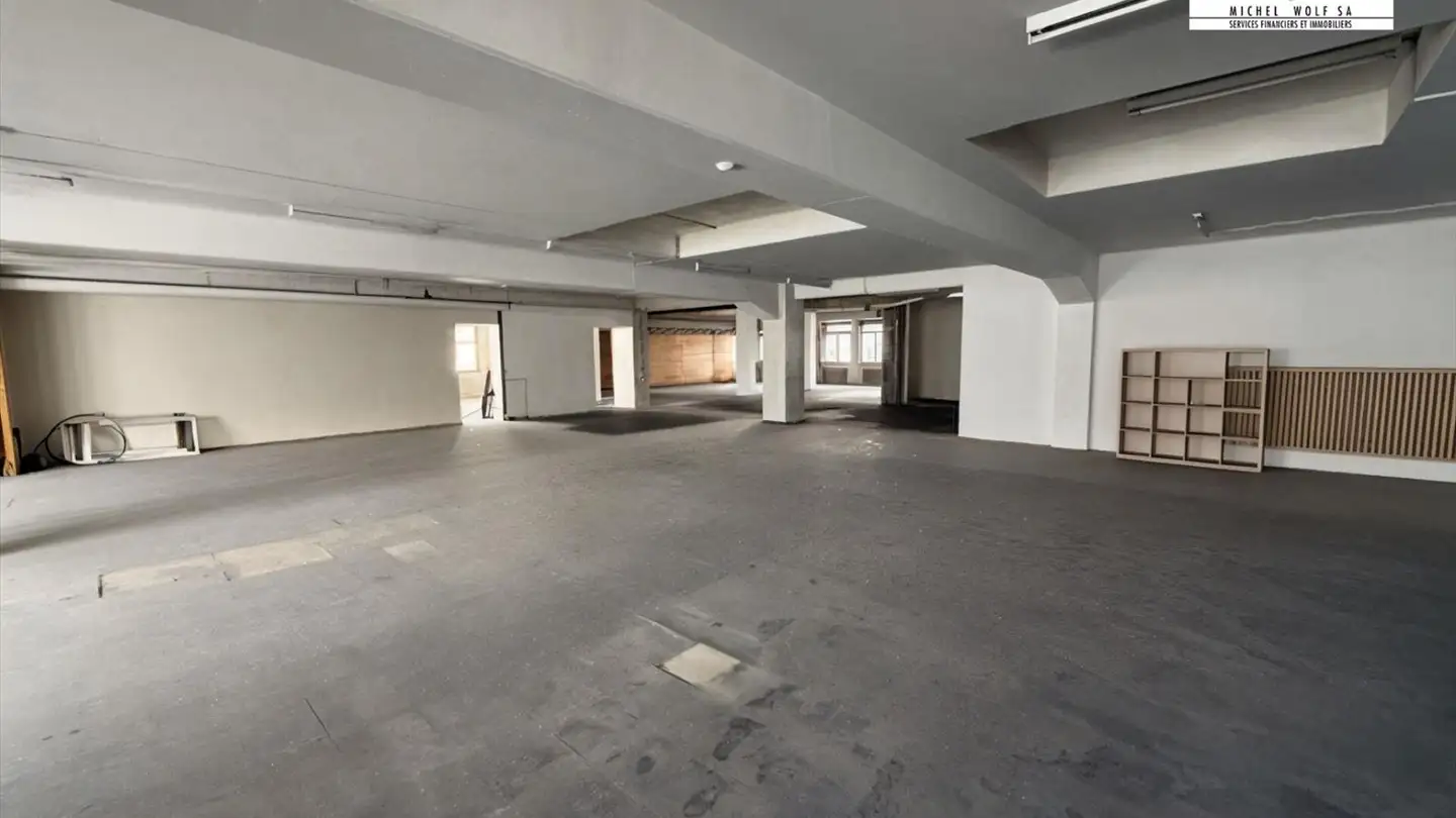 Espace de stockage à louer - Route Des Longschamps, 2068 Hauterive NE - Photo 3