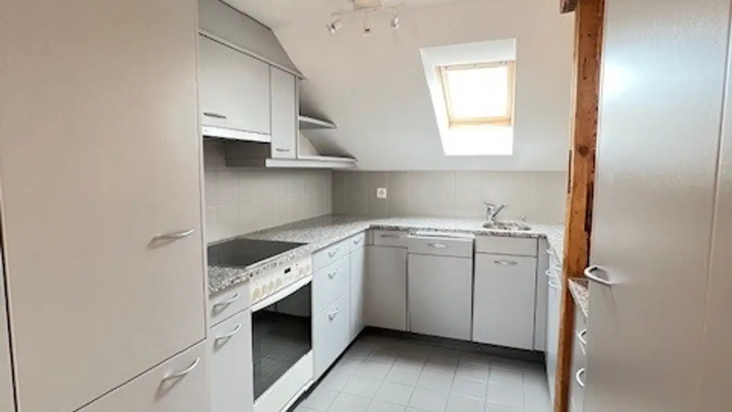 Dachgeschosswohnung mieten - Wilfriedstrasse 7, 8032 Zürich - Foto 4