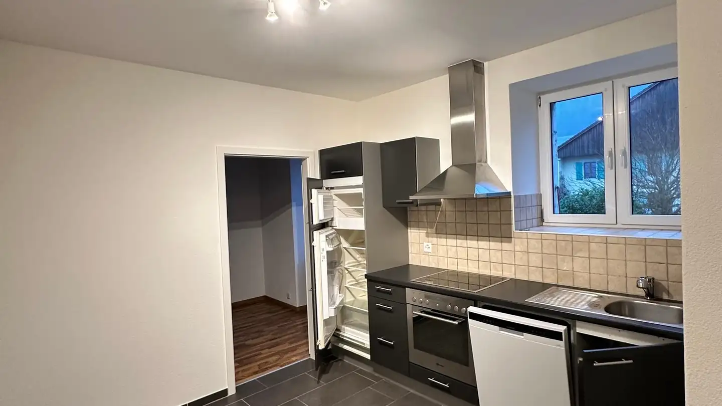 Wohnung mieten - Grand-Rue 74, 2054 Chézard-St-Martin - Foto 3