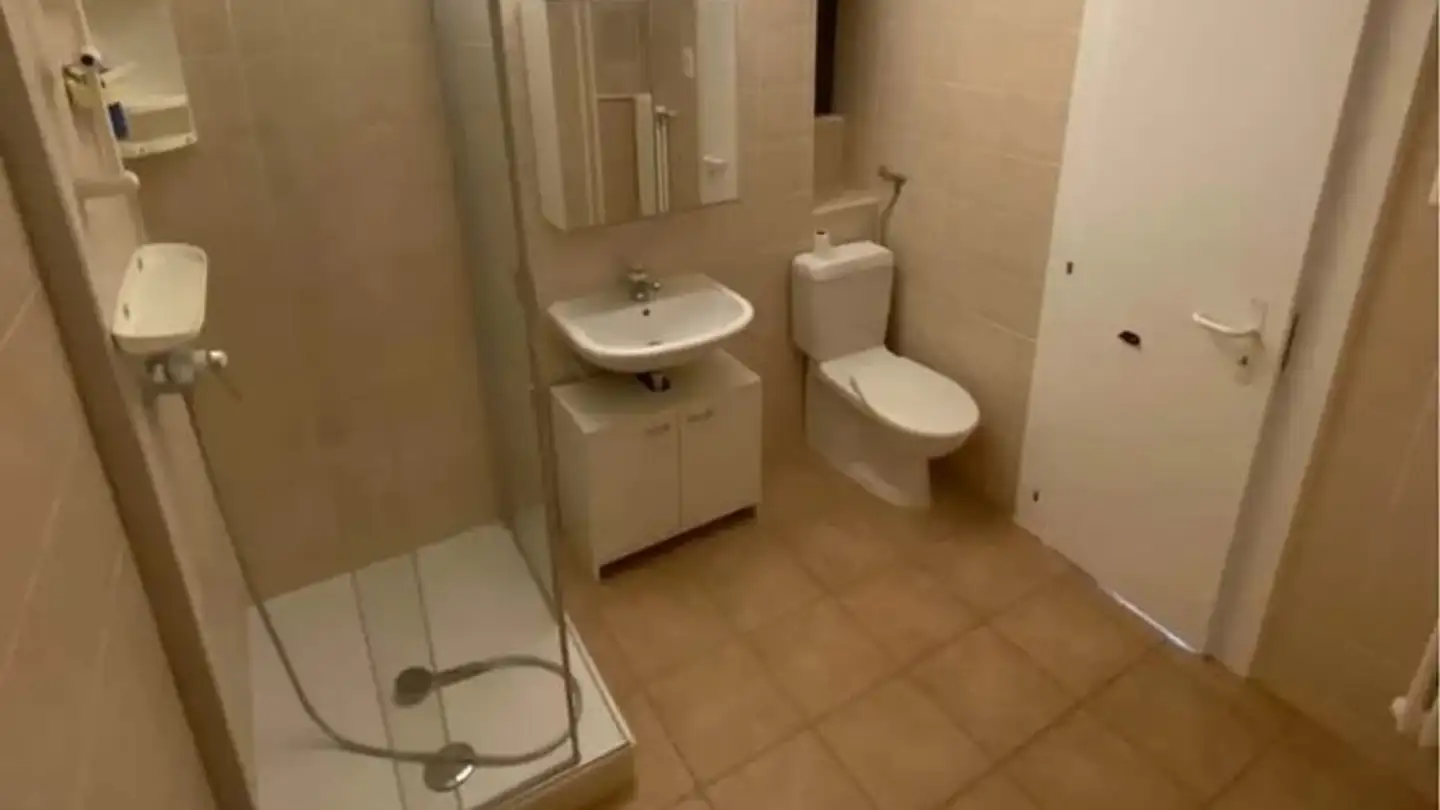 Appartamento in affitto - Rue De La Golaye 8, 2112 Môtiers NE - Photo 2