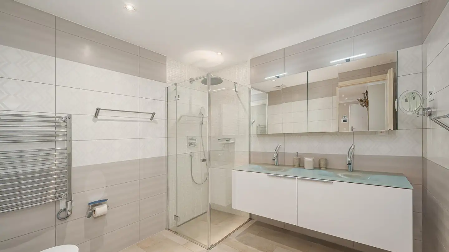 Appartement meublé à louer - 6900 Paradiso - Photo 2