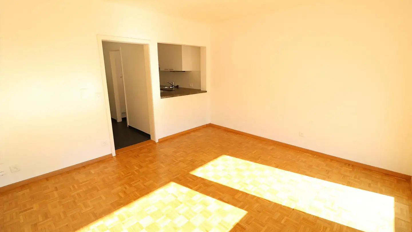 Wohnung mieten - Rue Ernst-Schüler / Ernst-Schüler-Strasse 32, 2502 Biel/Bienne - Foto 2