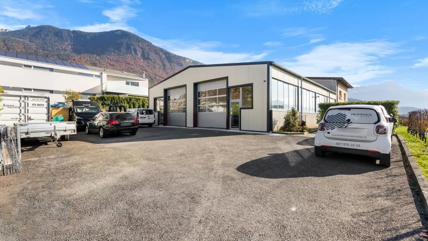 Workshop for sale - 1853 Yvorne