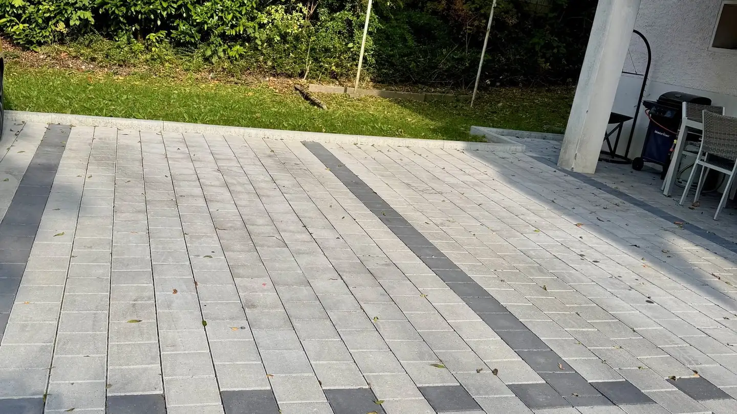 Outdoor parking space for rent - Schaffhauserstrasse 19, 8472 Seuzach