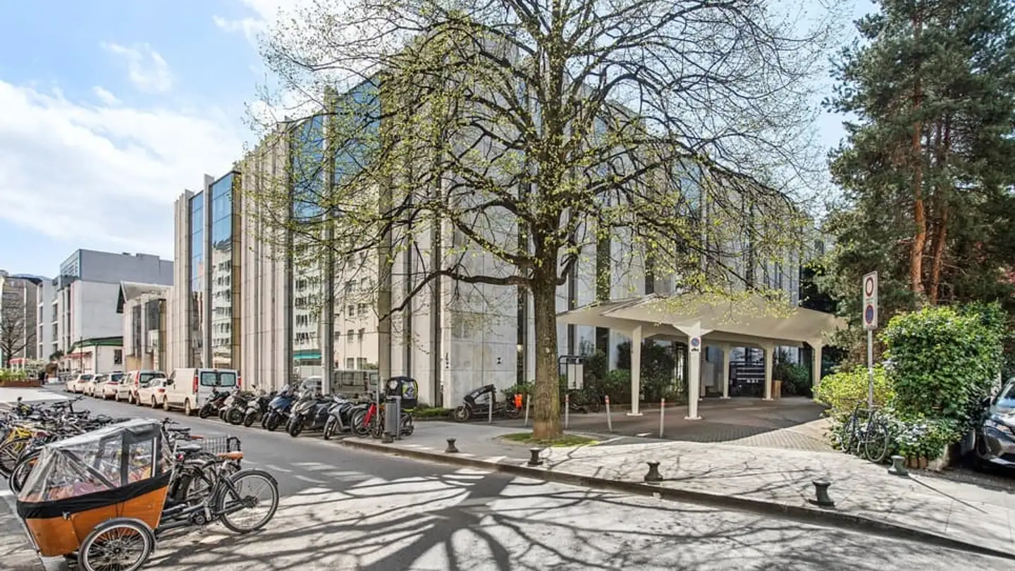 Commercial for rent - Avenue Industrielle 4, 1227 Carouge GE
