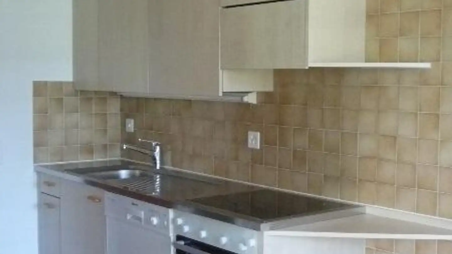 Wohnung mieten - Hardstrasse 8, 4127 Birsfelden - Foto 2