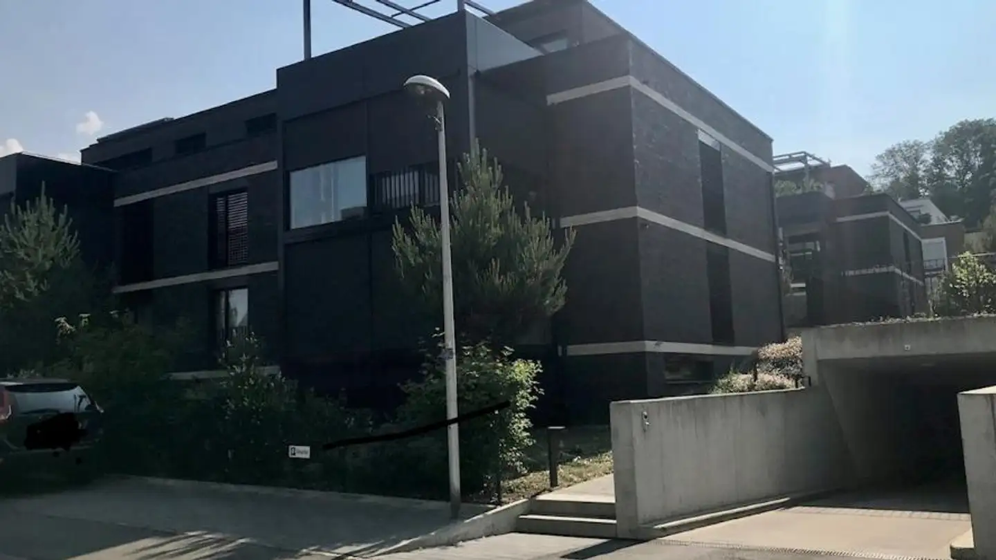Underground parking space for rent - Margrethenstrasse 10, 4103 Bottmingen