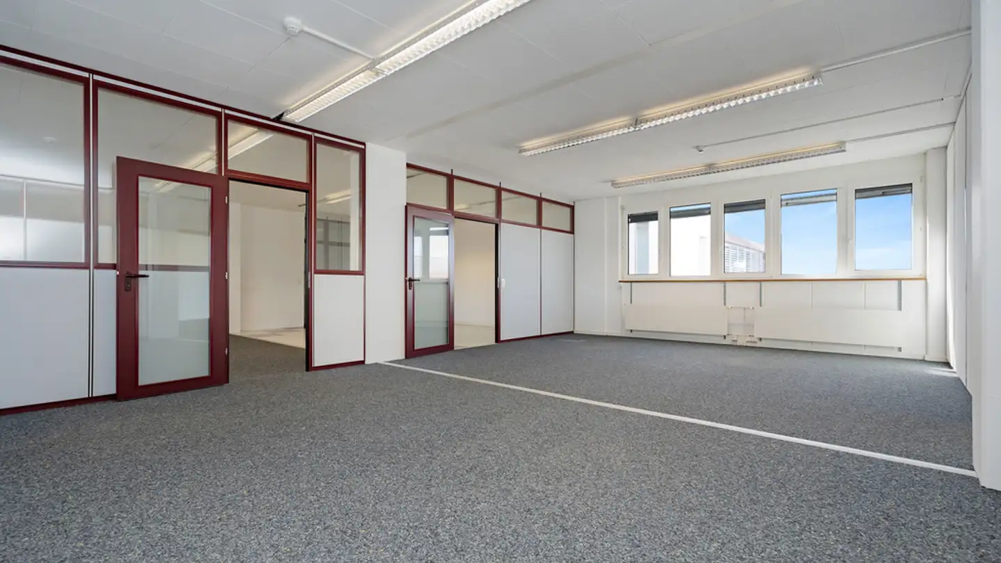 Spazio ufficio in affitto - Grenzstrasse 20, 3250 Lyss - Photo 2