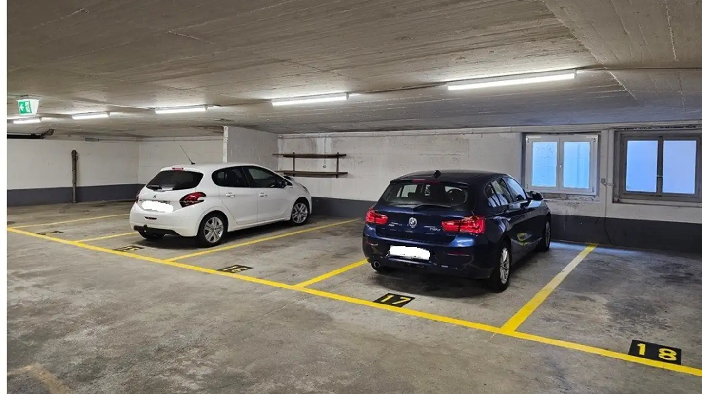 Single garage for rent - Bachtelstrasse 23, 8400 Winterthur