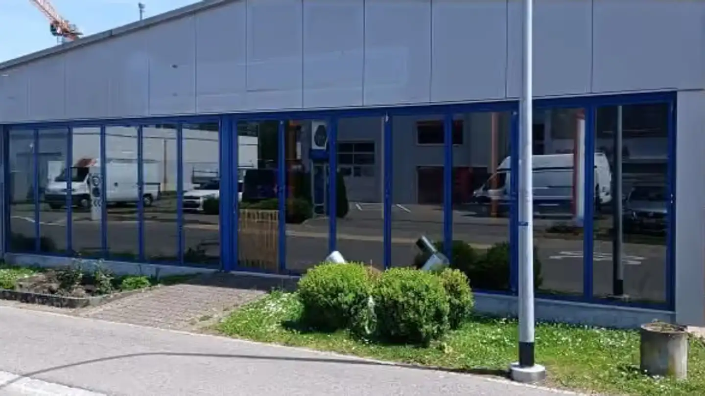 Commercial à louer - Leimernweg 28, 3270 Aarberg