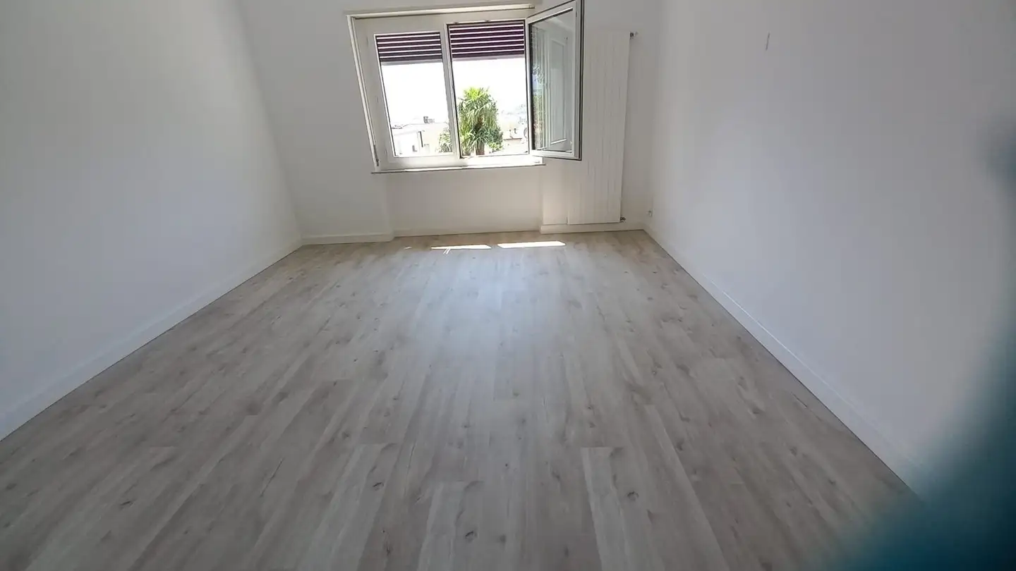 Apartment for rent - 6600 Muralto - Photo 2