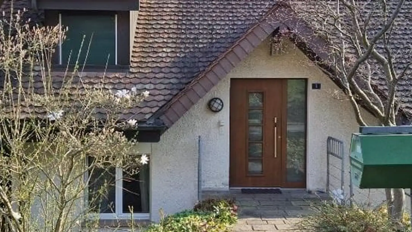 Semi-detached house for rent - 8107 Buchs ZH