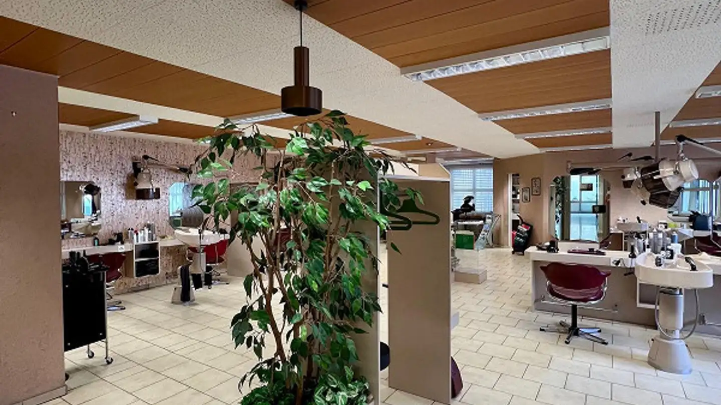 Medical practice for sale - Neudorfstrasse 96, 7430 Thusis - Photo 4