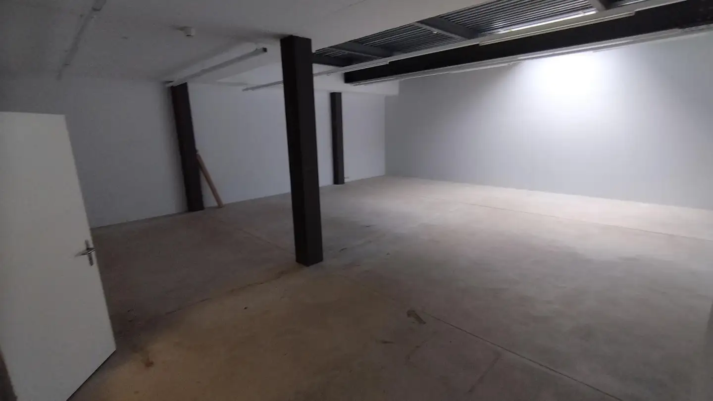 Commercial à louer - En Chamard 55b, 1442 Montagny-près-Yverdon