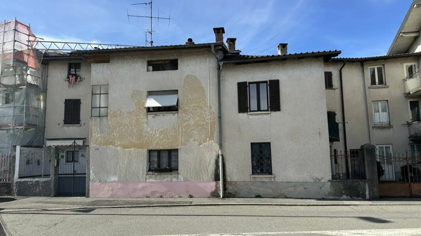 Edificio residenziale in vendita - 6855 Stabio - Photo 3