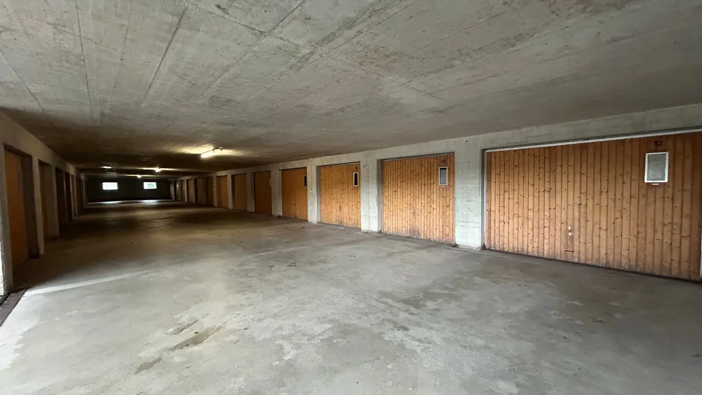 Garage singolo in affitto - Rue Le Corbusier 20, 2400 Le Locle