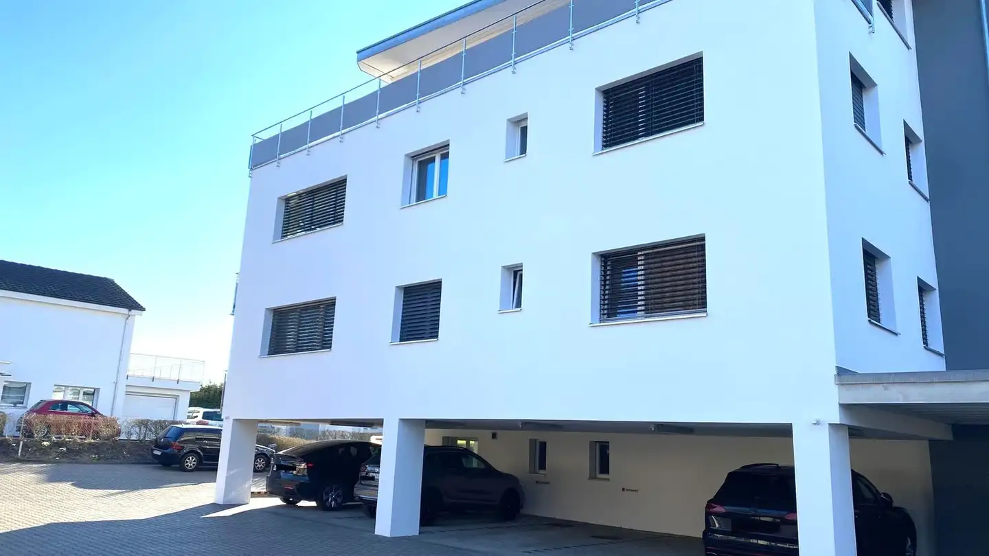 Outdoor parking space for rent - Dorfstrasse 24, 4665 Oftringen - Photo 2