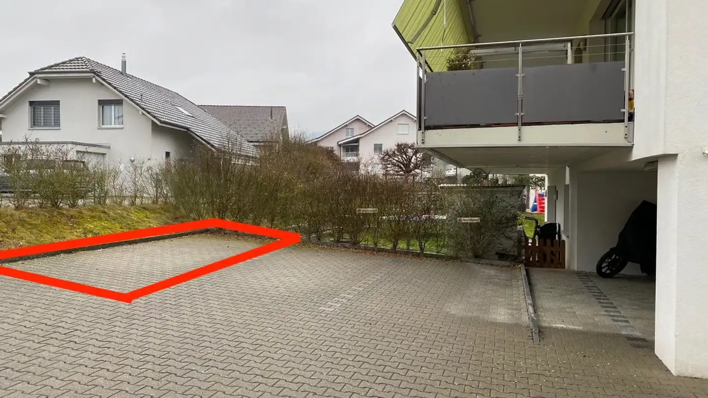 Outdoor parking space for rent - Dorfstrasse 24, 4665 Oftringen - Photo 3