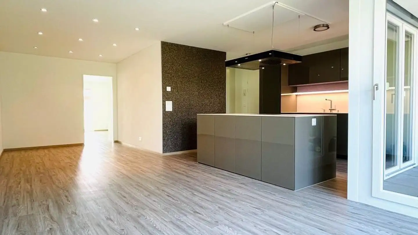Apartment for rent - Escherstrasse 3c, 8730 Uznach - Photo 2